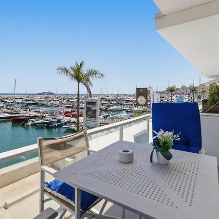 Modern Frontline Puerto Banus M2 * Marbella