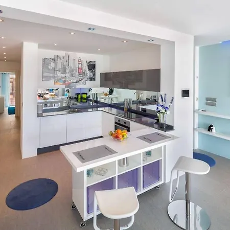 Lejlighed Modern Frontline Puerto Banus M2