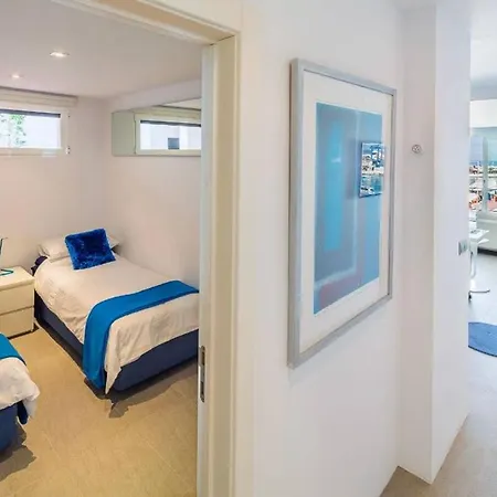 Apartment Modern Frontline Puerto Banus M2 Marbella