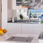 Modern Frontline Puerto Banus M2 Апартаменти