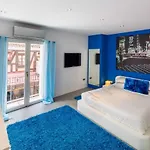 Modern Frontline Puerto Banus M2 Апартаменти Марбелья